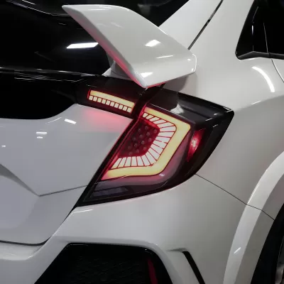 Honda Civic - 2017 to 2021 - 4 Door Hatchback [All] (SQ2 Style) (Matte Black With White LED Bars) (Smoked Lens) (Sequential LED Lights)